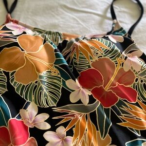 Hurley does it best👙🏊‍♂️🏊‍♀️🏊